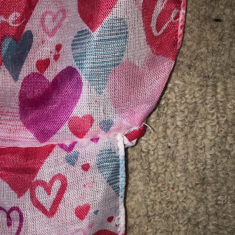 Vintage Translucent “Heart” Scarf - Picture 10 of 13